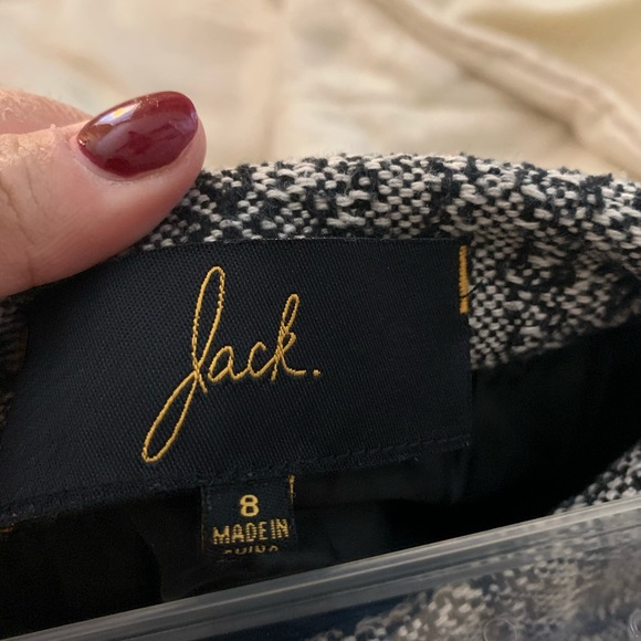 Cute winter patterned mini skirt by Jack - Picture 3 of 3